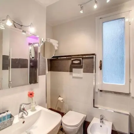 Colosseo28 Three Private Appartement *