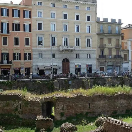 Colosseo28 Three Private דירה